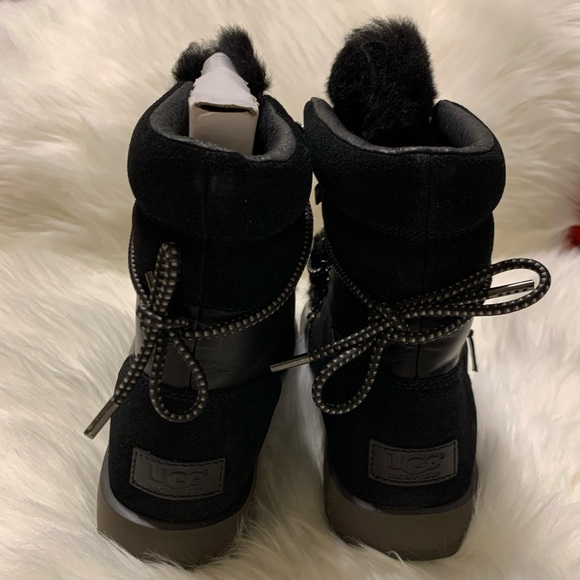 COPY - UGG Viki Waterproof Black Boot 7.5 - Picture 6 of 11